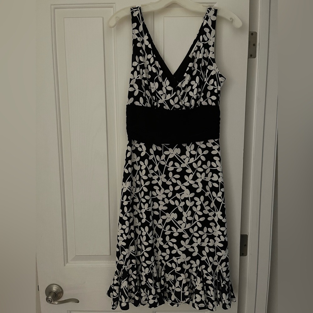 White House Black Market sleeveless dress